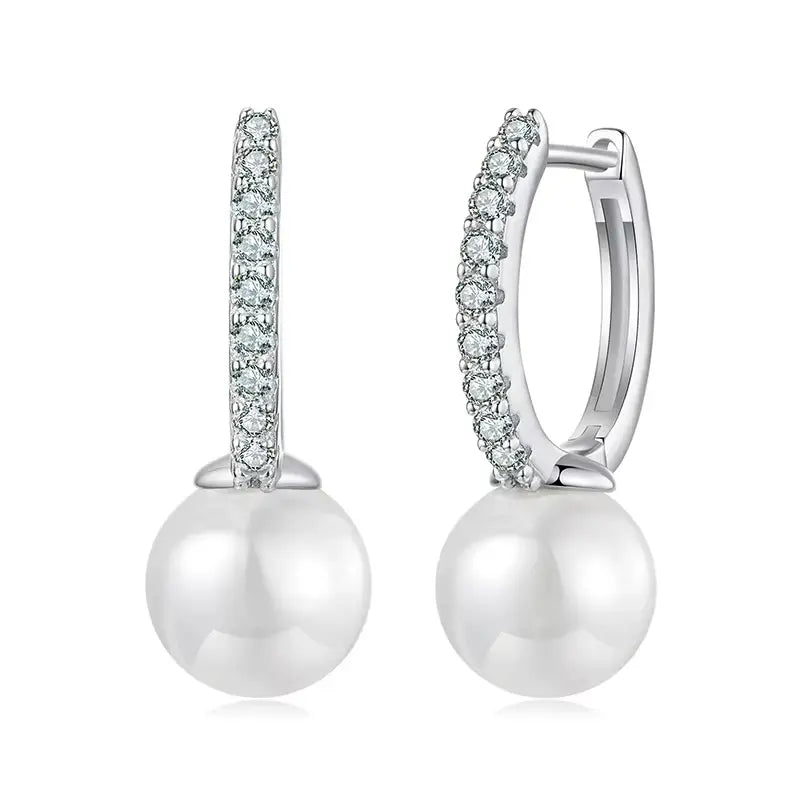 Brinco Shine Pearl com Moissanite em Prata 925 banhado a Ouro Branco