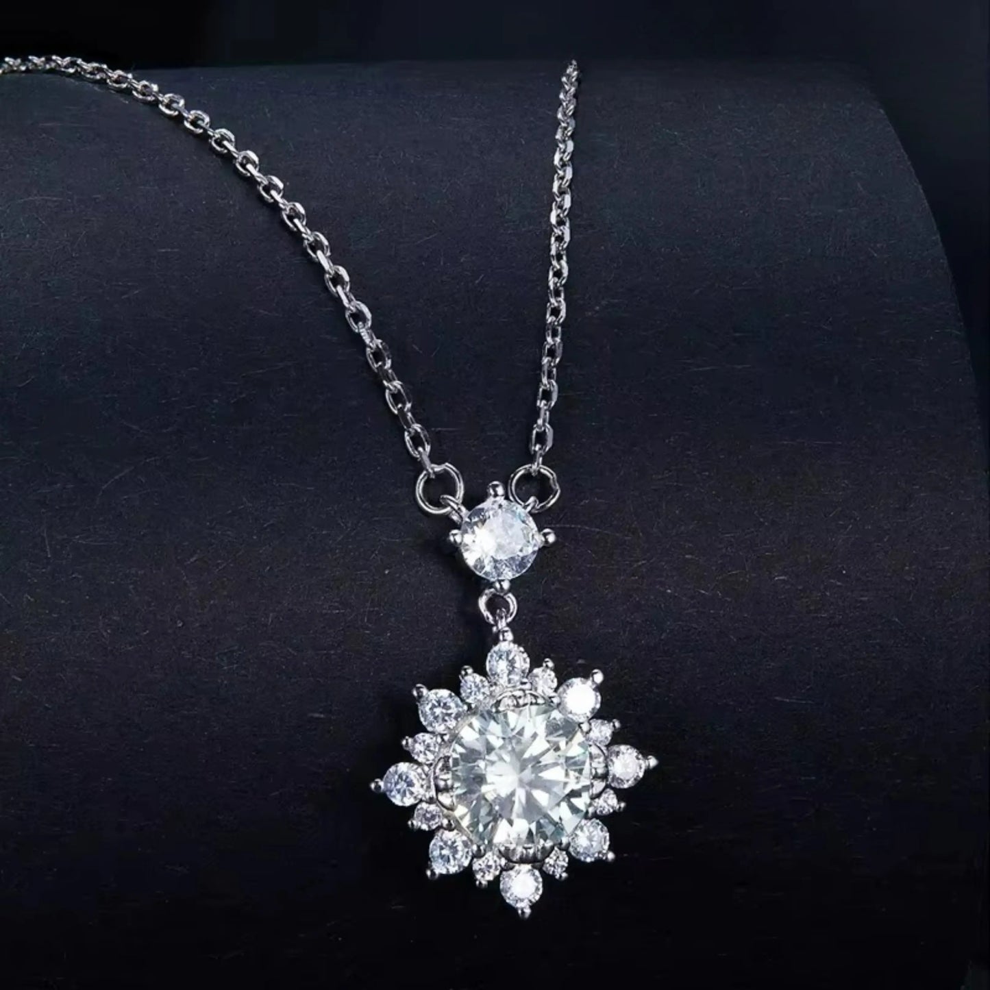 Colar Shine Moissanite em Prata 925 banhado a Platina