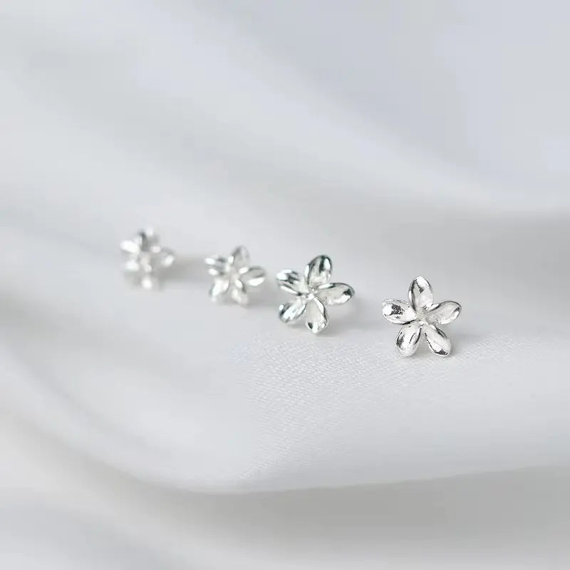 Brinco Flor em Prata 925