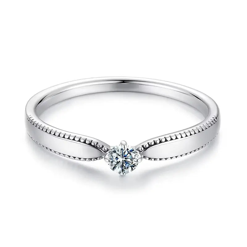 Anel Solitário Twist com Pedra de Moissanite
