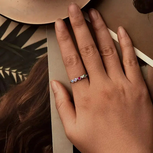Anel Prismático em Prata 925 com Zircônias Coloridas
