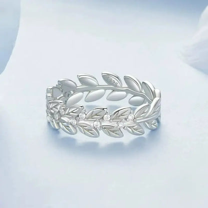 Anel Vita Gem com Zircônia banhado a Ouro Branco