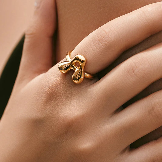 Anel Letrita Memores banhado a Ouro 18k